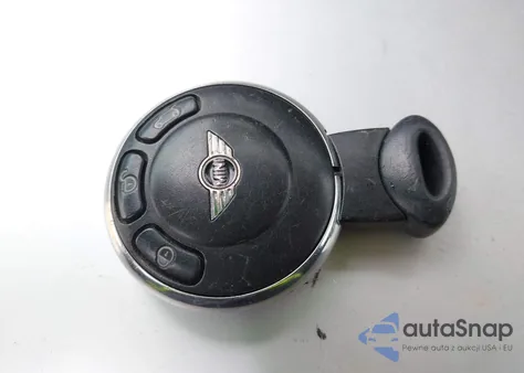 2011 Mini Cooper S z USA, uszkodzony, nr VIN WMWSV3C58BTY22871